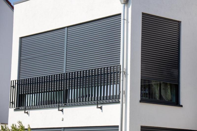 Volets battants, quel style choisir pour votre maison ?